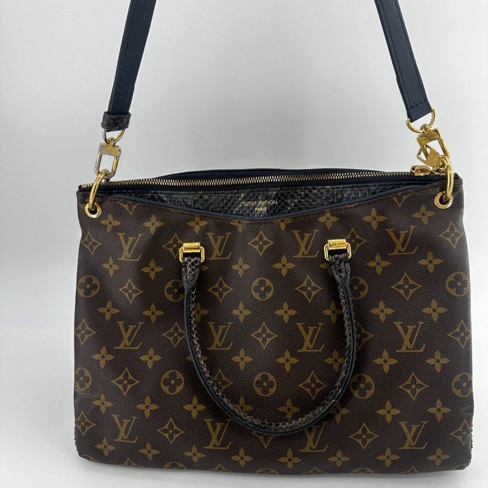 Louis Vuitton Monogram Canvas RARE Exotic Python Pallas Bag - Picture 3 of 5